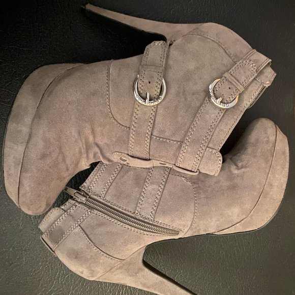 G by Guess High Heel Faux Suede Ankle Boots - Gray - Picture 1 of 4
